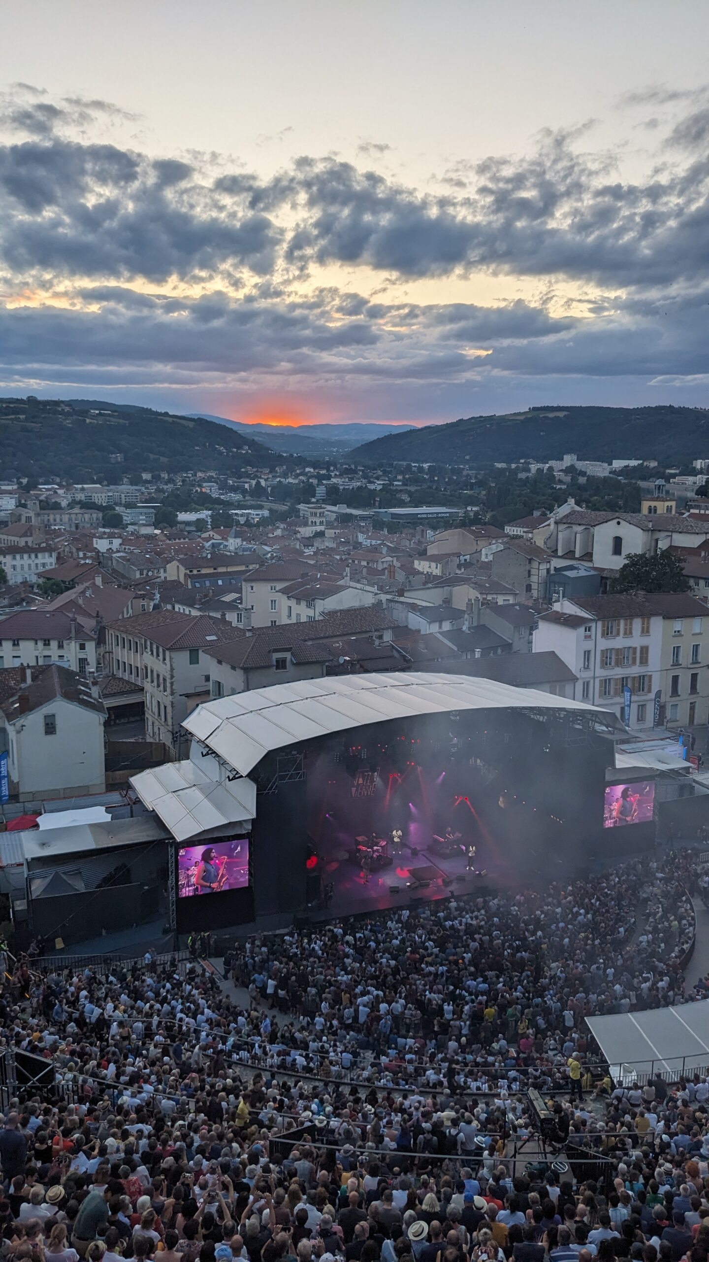 Home - english pxl 20230703 192533589